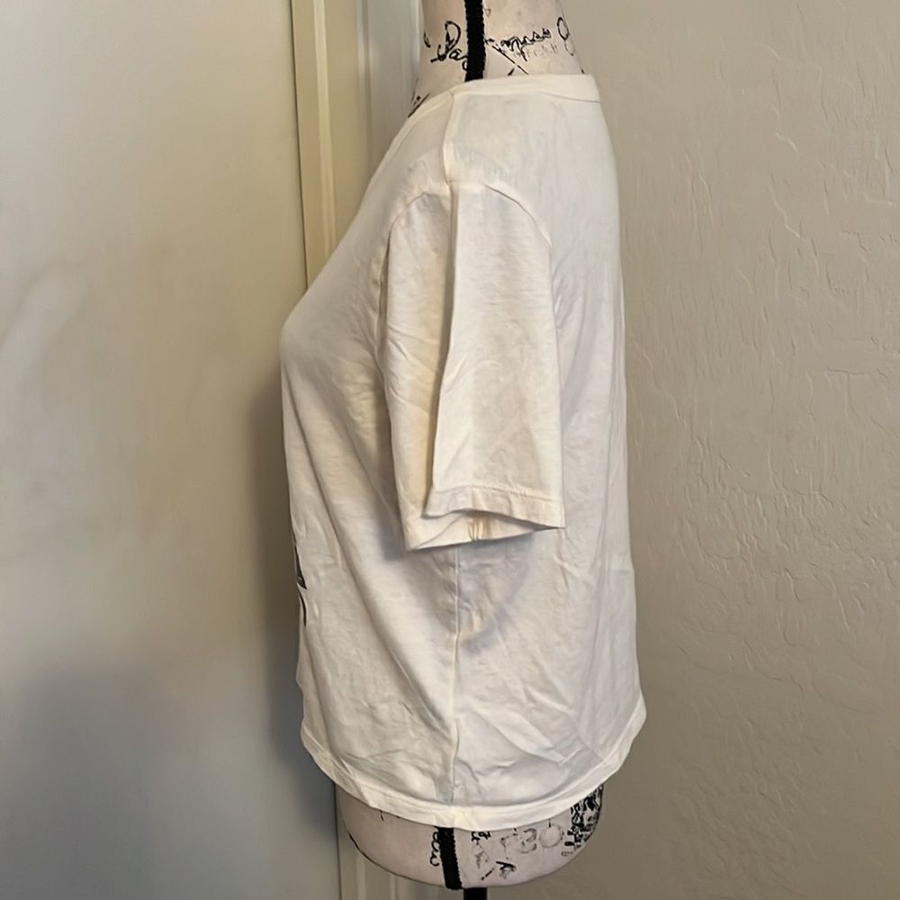 Def Leppard Sheer Studded Off White Graphic Shirt - Picture 2 of 9